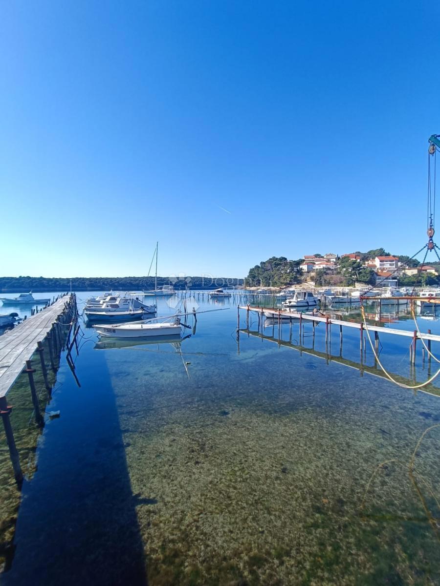 Appartamento 46 m² con balcone e terrazza – Palit, Rab