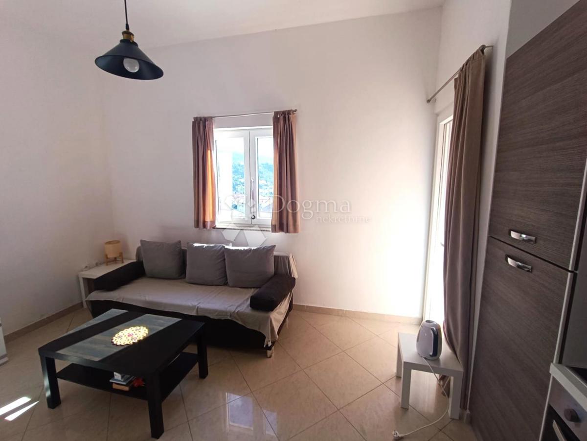 Appartamento 46 m² con balcone e terrazza – Palit, Rab