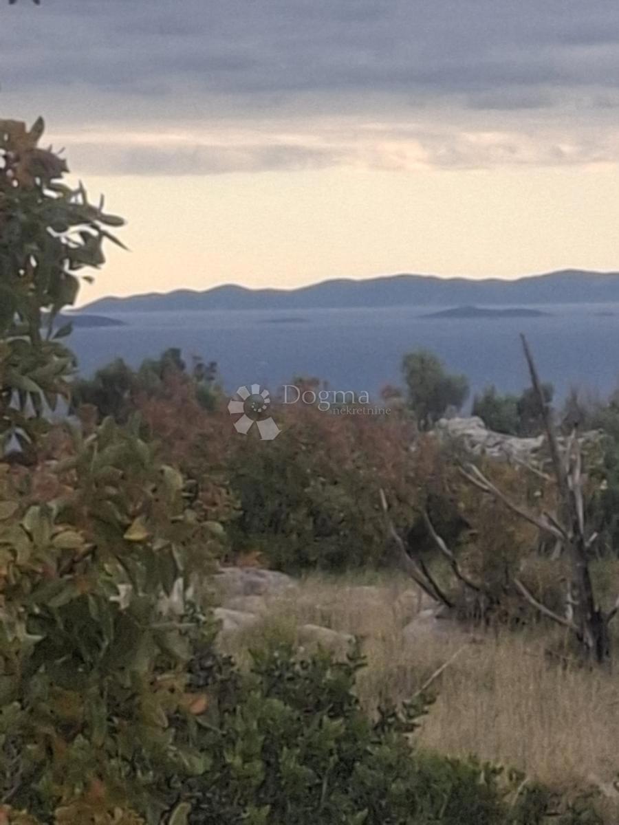 Terreno agricolo Bobovišća, Milna, 8.463m2
