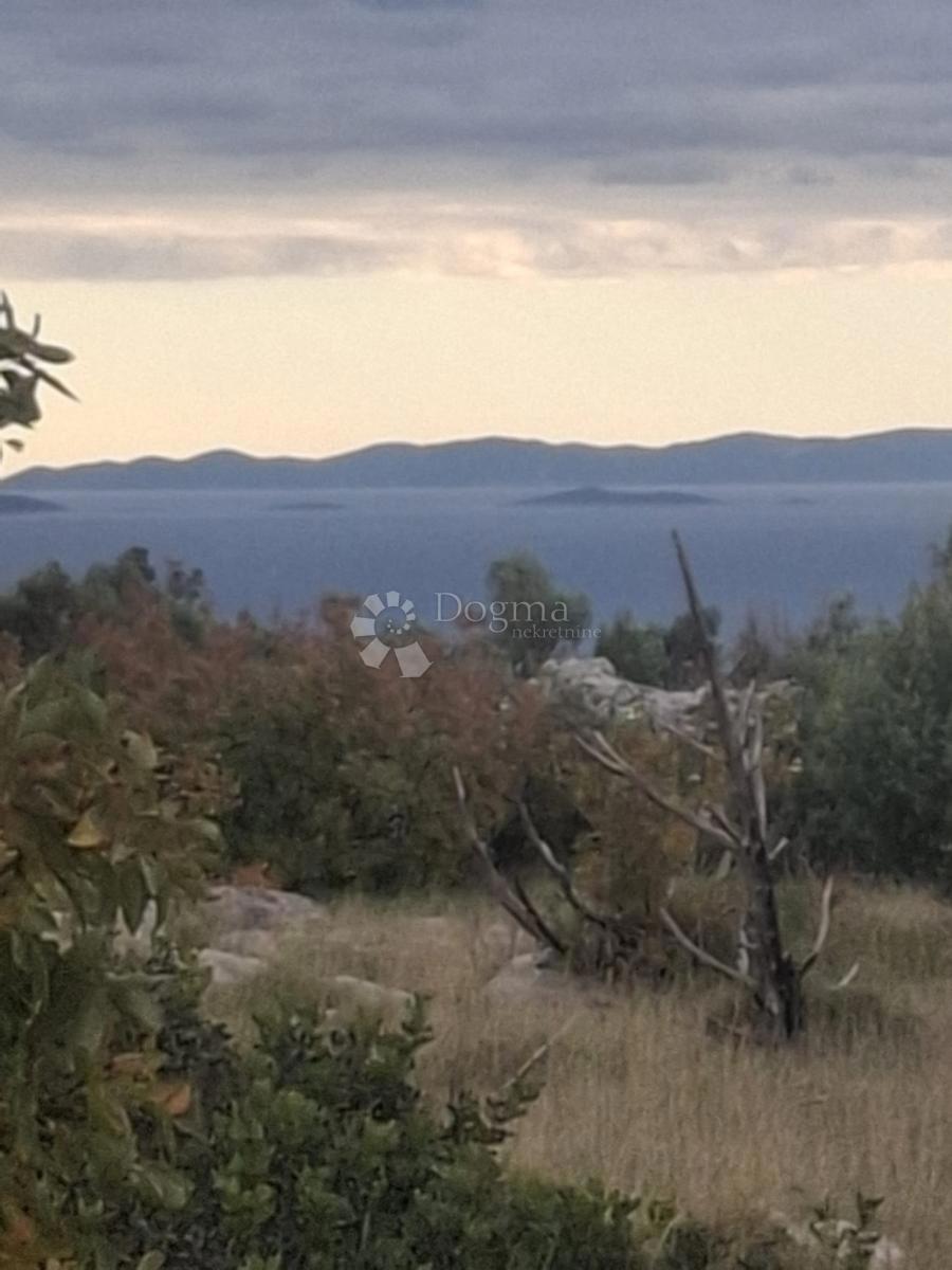 Terreno agricolo Bobovišća, Milna, 8.463m2