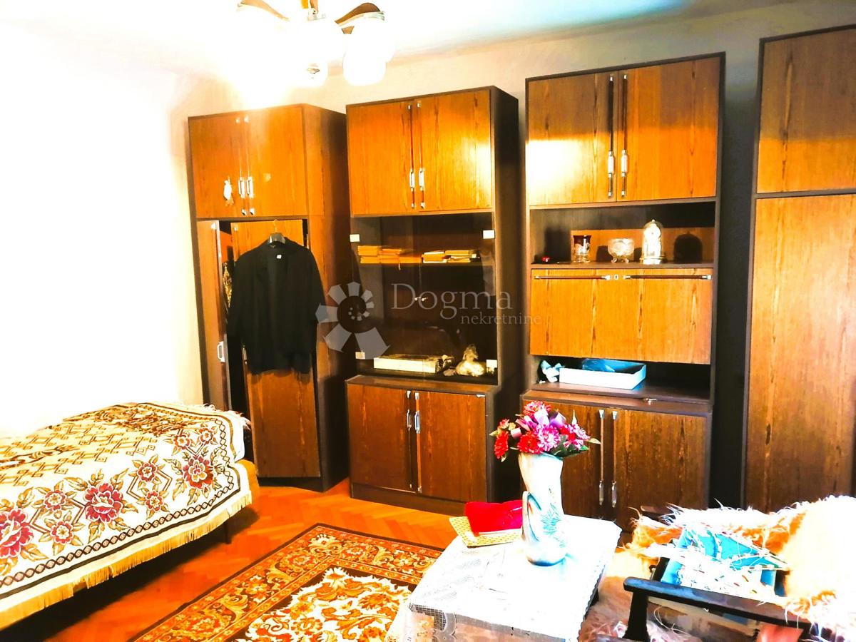 Casa Prekno, Vidovec, 200m2