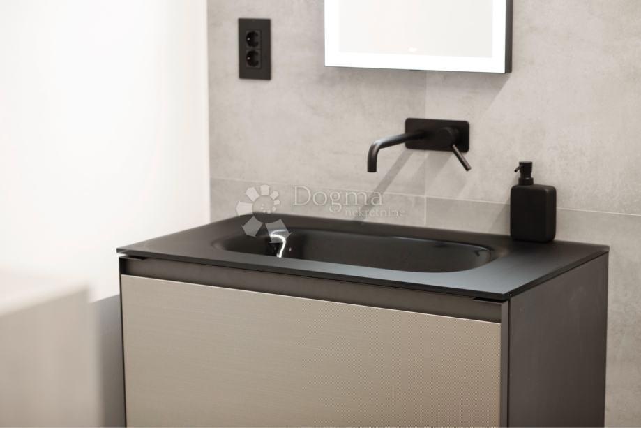 Allogio Srebrnjak, Maksimir, 151m2