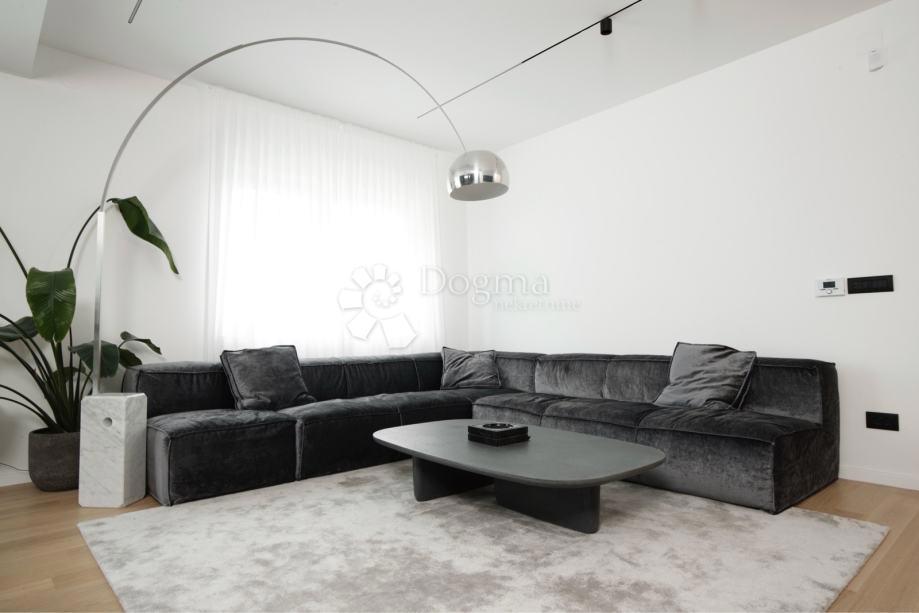 Allogio Srebrnjak, Maksimir, 151m2