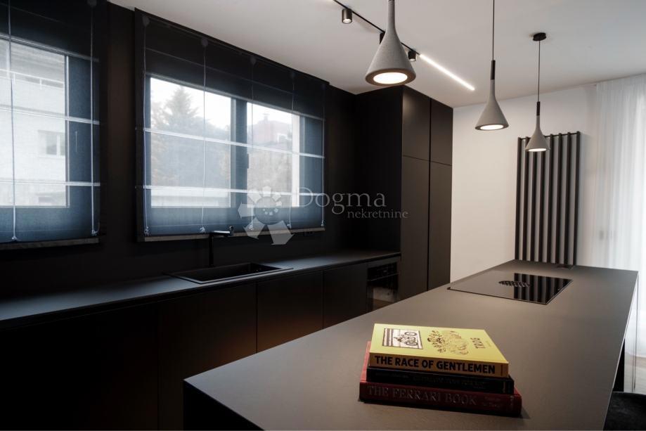 Allogio Srebrnjak, Maksimir, 151m2