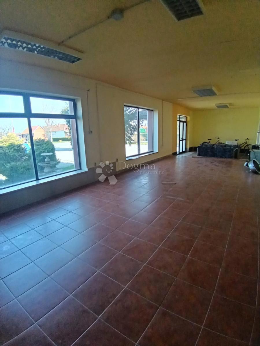 Casa Bajer, Virovitica, 312m2