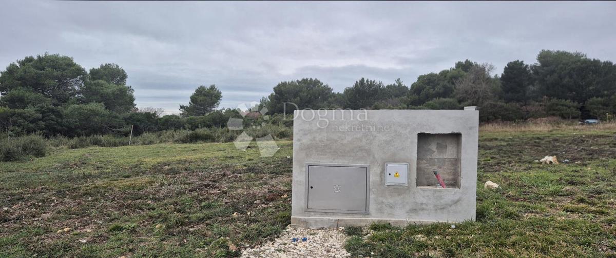 Terreno edificabile Monteserpo - Komunal, Pula, 700m2