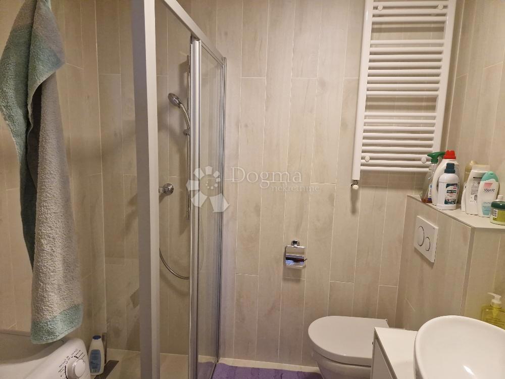 Allogio Malešnica, Stenjevec, 70m2