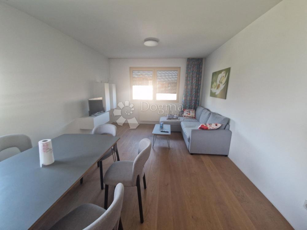 Allogio Malešnica, Stenjevec, 70m2