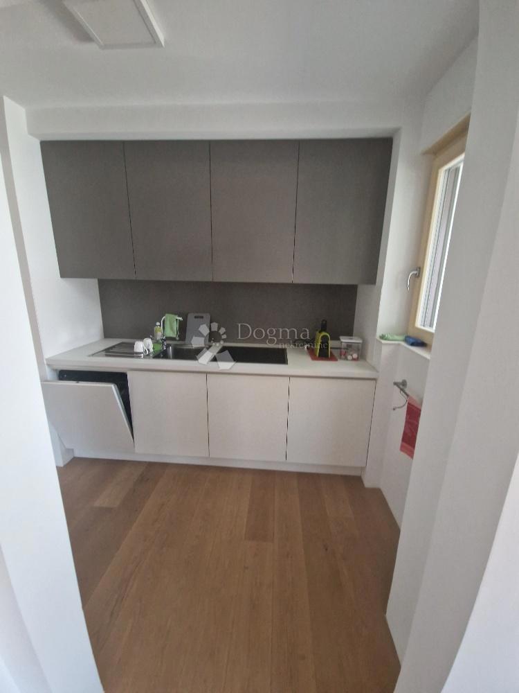 Allogio Malešnica, Stenjevec, 70m2