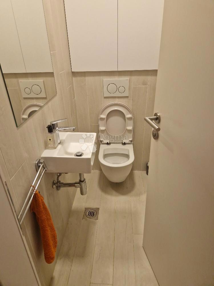 Allogio Malešnica, Stenjevec, 70m2