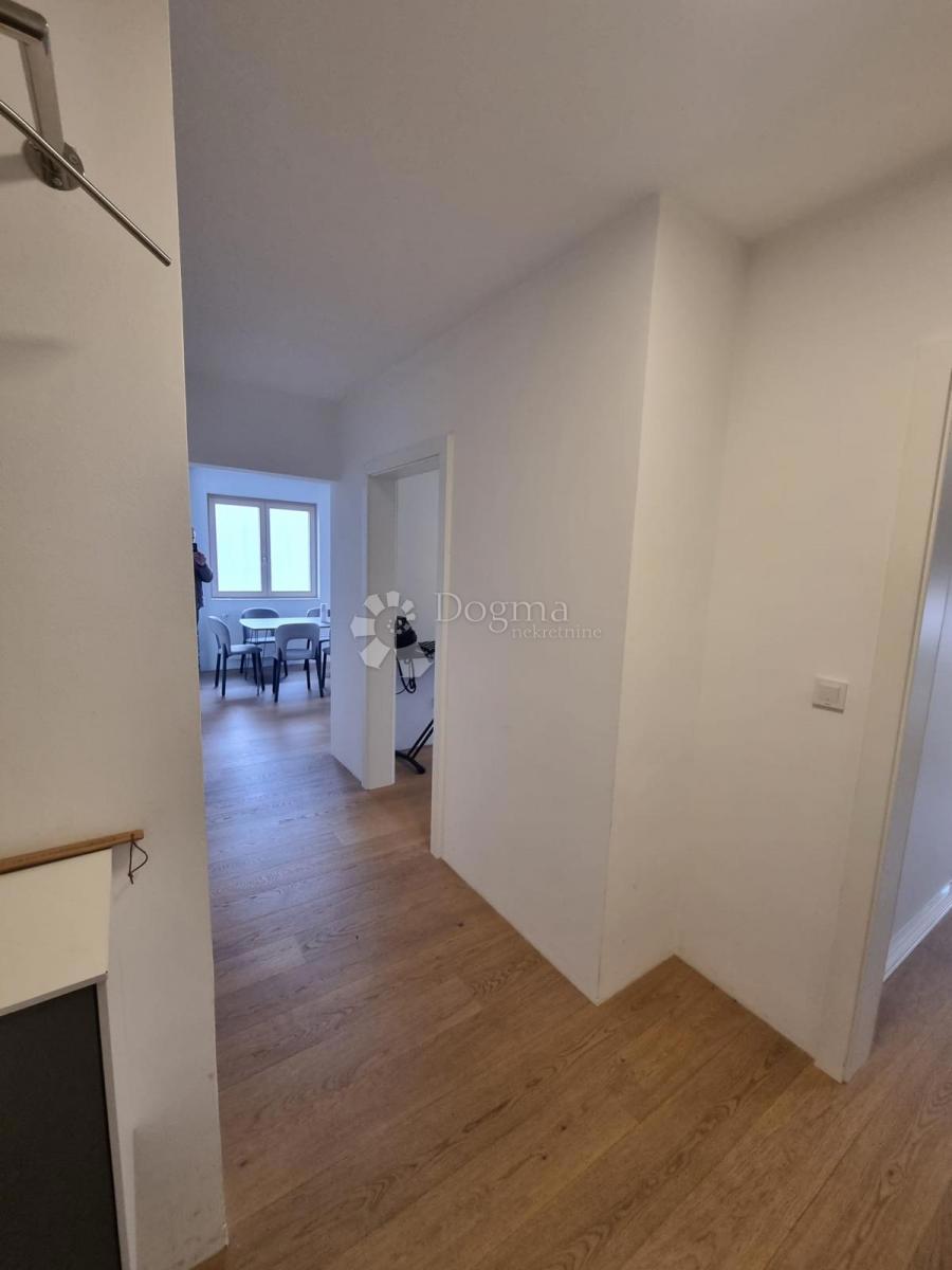 Allogio Malešnica, Stenjevec, 70m2