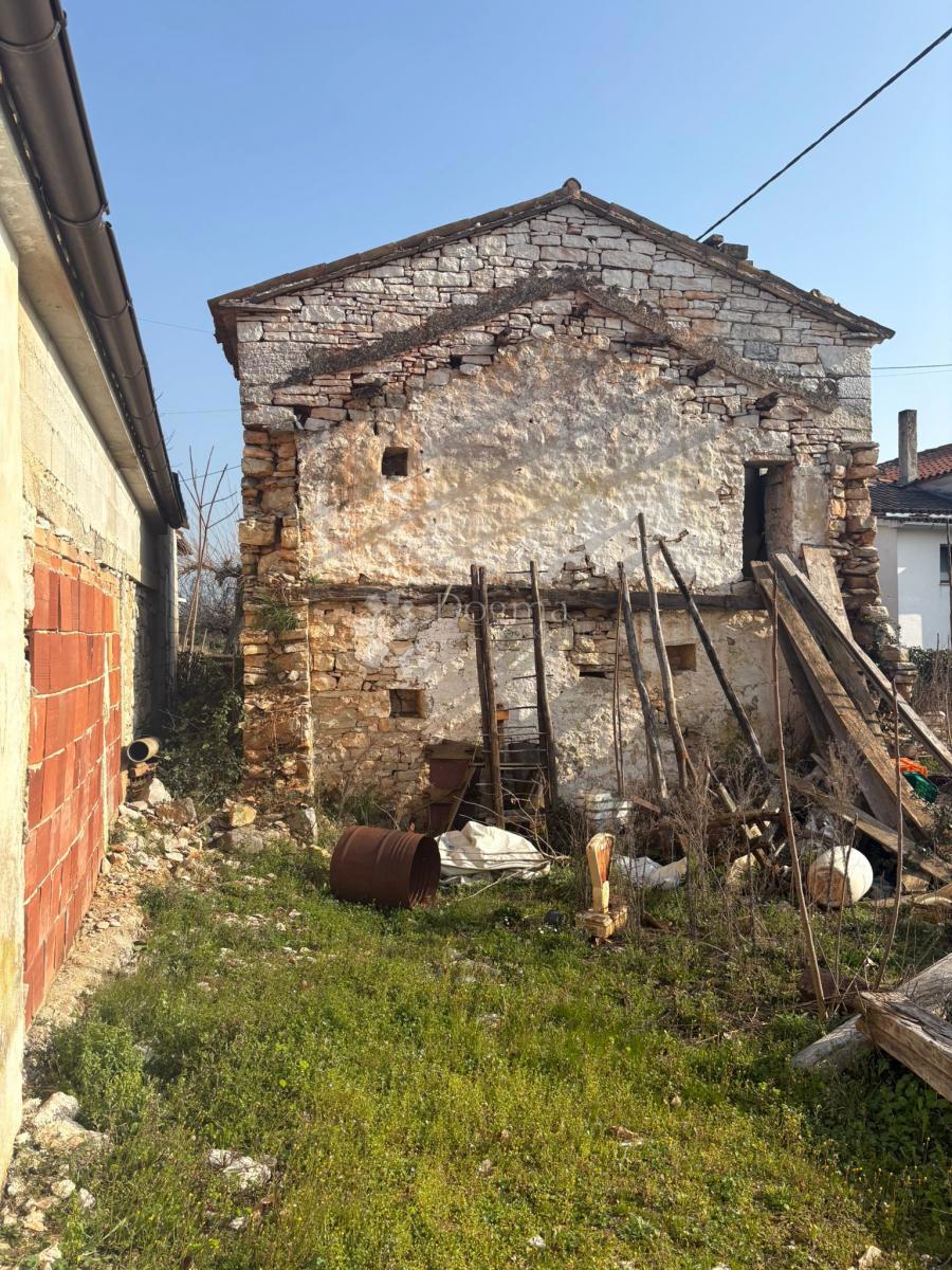 Casa Muntrilj, Tinjan, 40m2