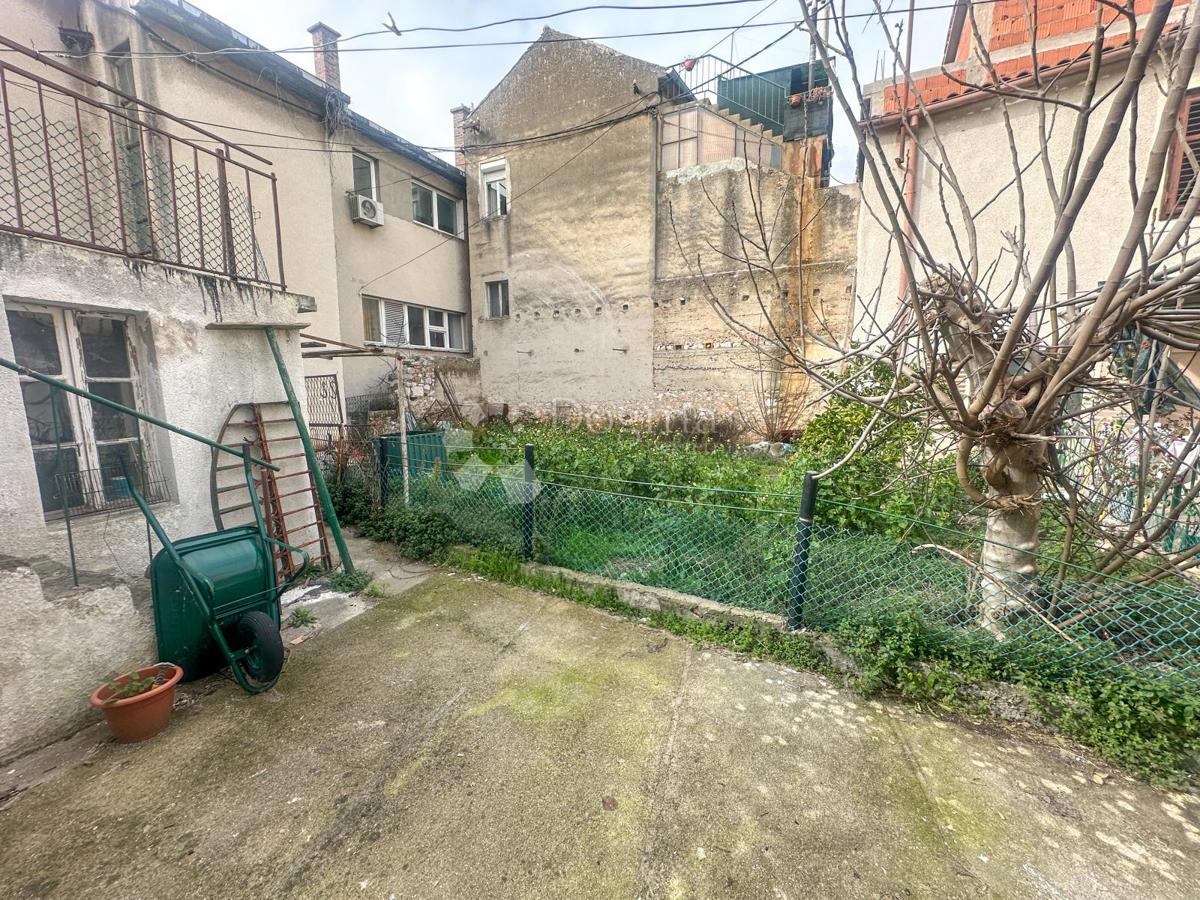 Casa Grad, Šibenik, 180m2