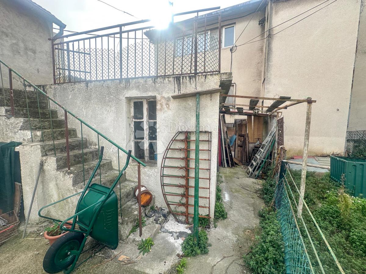 Casa Grad, Šibenik, 180m2