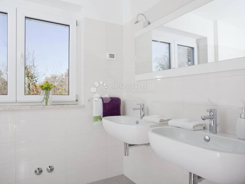 Casa Boljevići, Kršan, 183m2