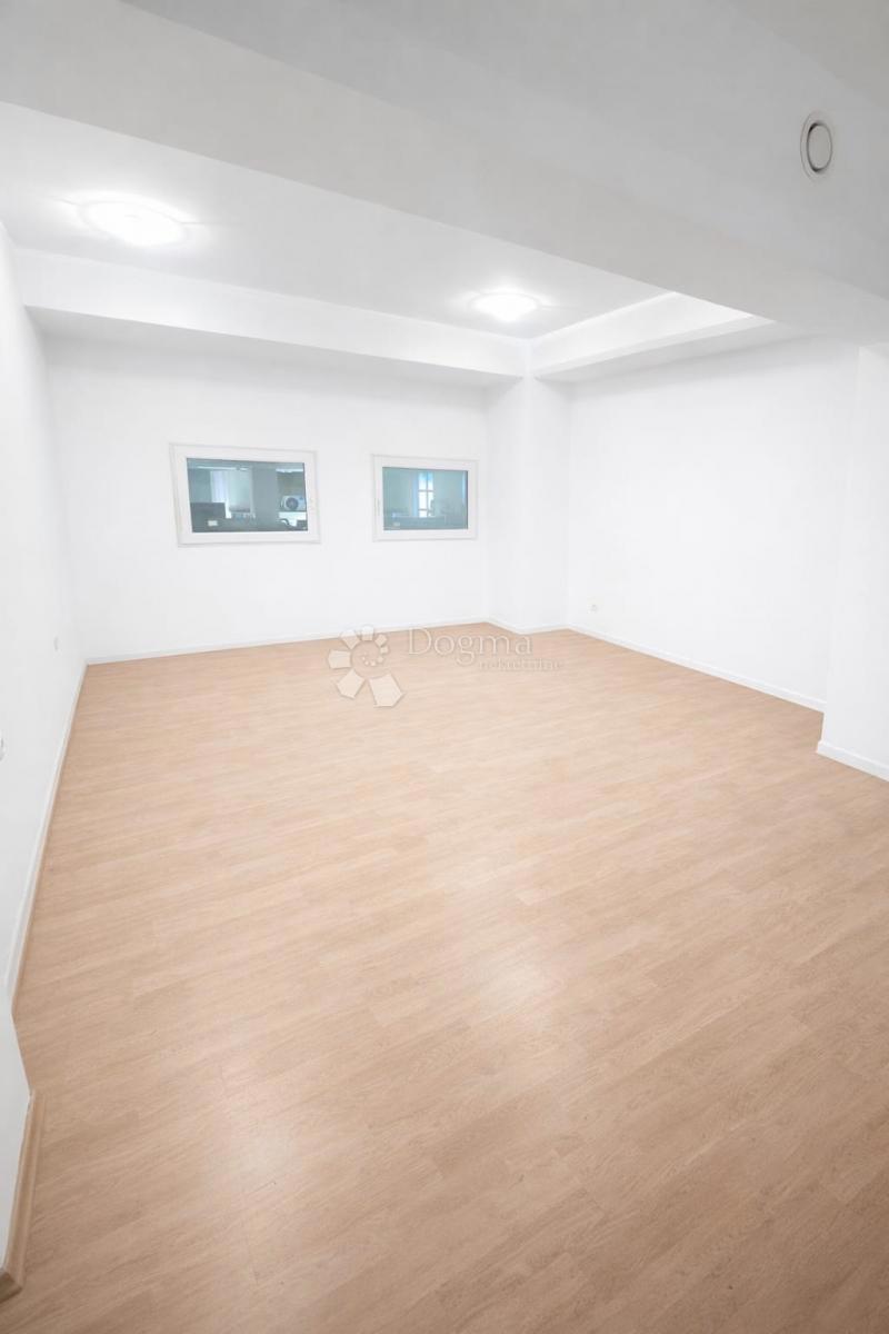 Locale commerciale Donji grad, Donji Grad, 60m2