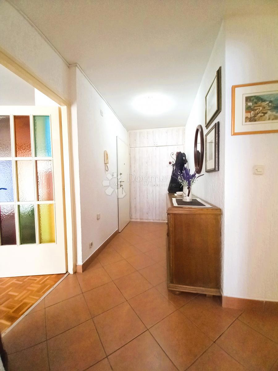 Allogio Podmurvice, Rijeka, 68,37m2