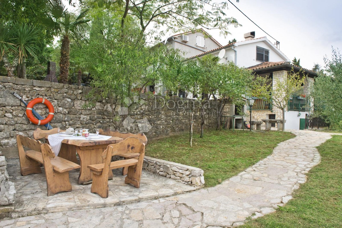 Casa Drenje, Raša, 350m2