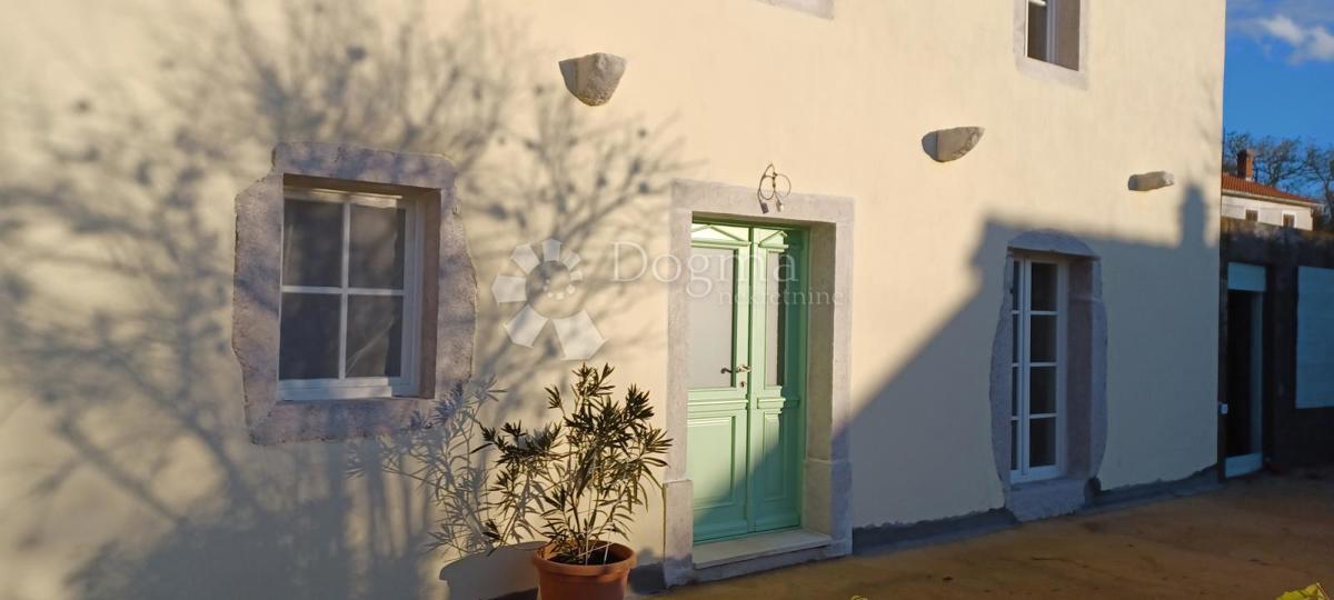 Casa Rasopasno, Dobrinj, 145m2