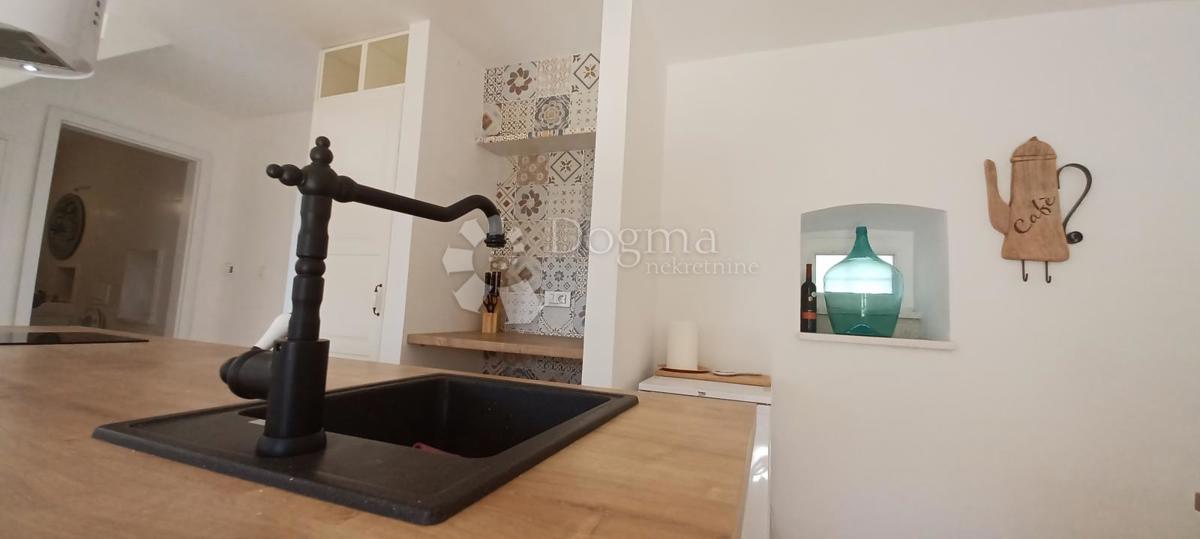 Casa Rasopasno, Dobrinj, 145m2