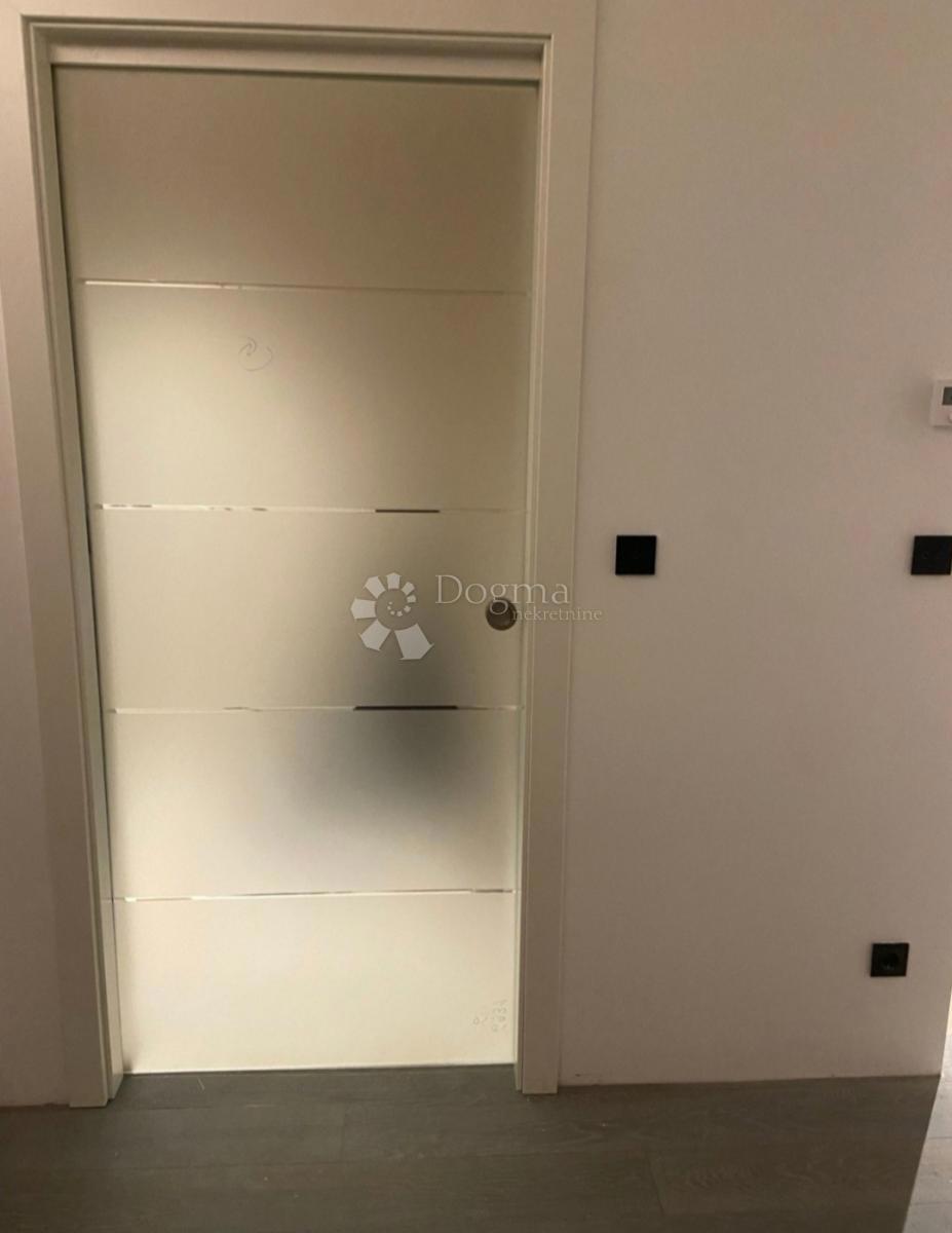 Allogio Krk, 254,70m2