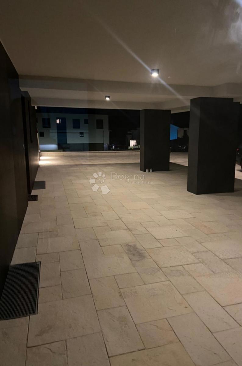 Allogio Krk, 254,70m2