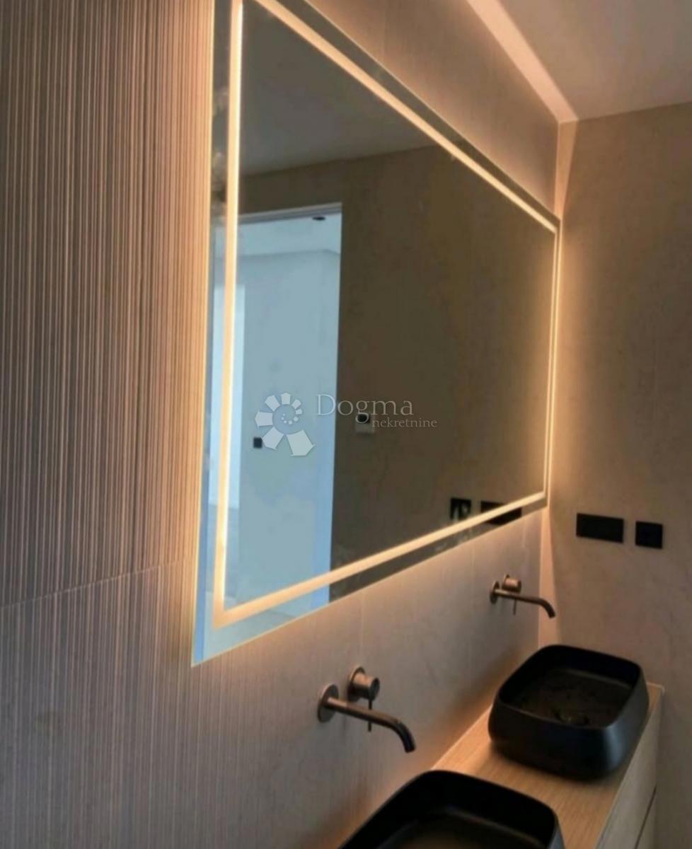 Allogio Krk, 254,70m2