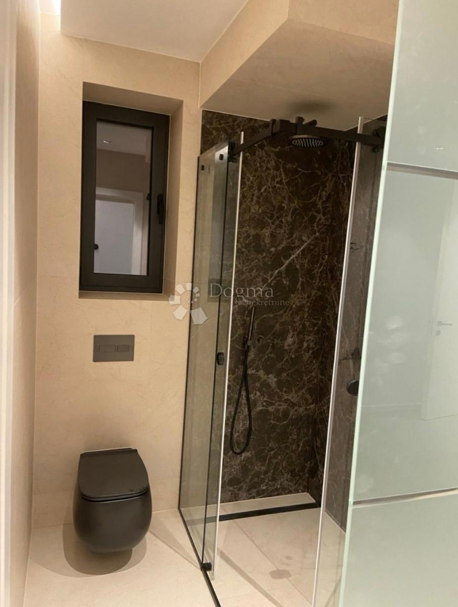 Allogio Krk, 254,70m2