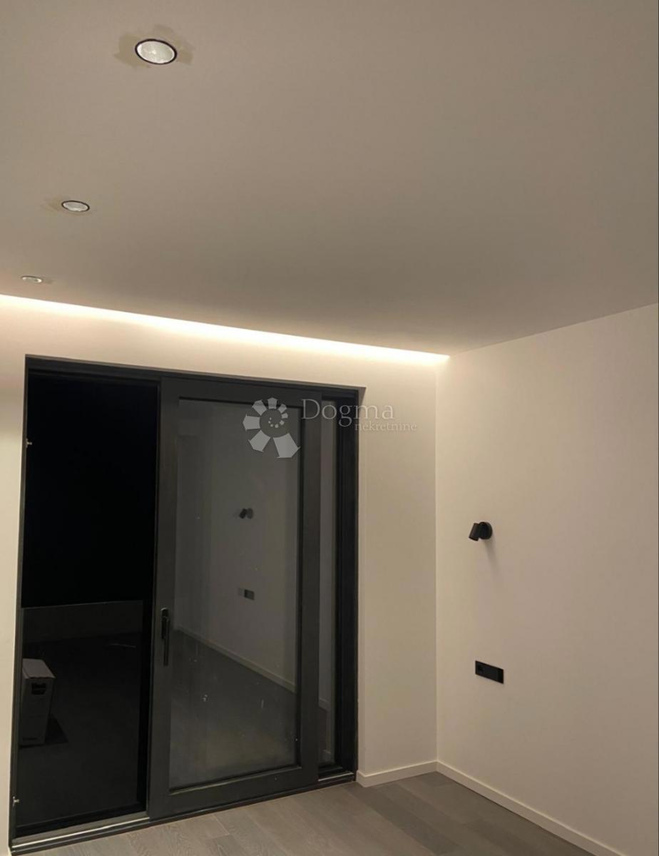 Allogio Krk, 254,70m2