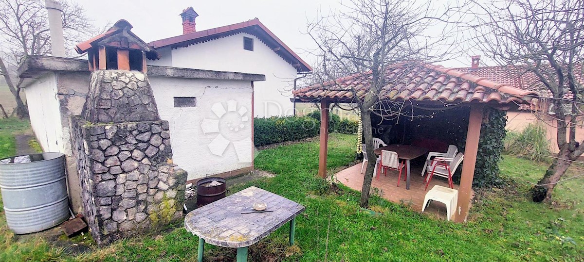 Casa Boljunsko Polje, Lupoglav, 84m2