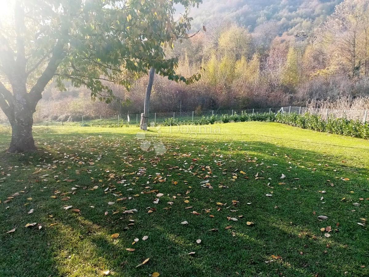 Casa Gornji Oštrc, Žumberak, 110m2