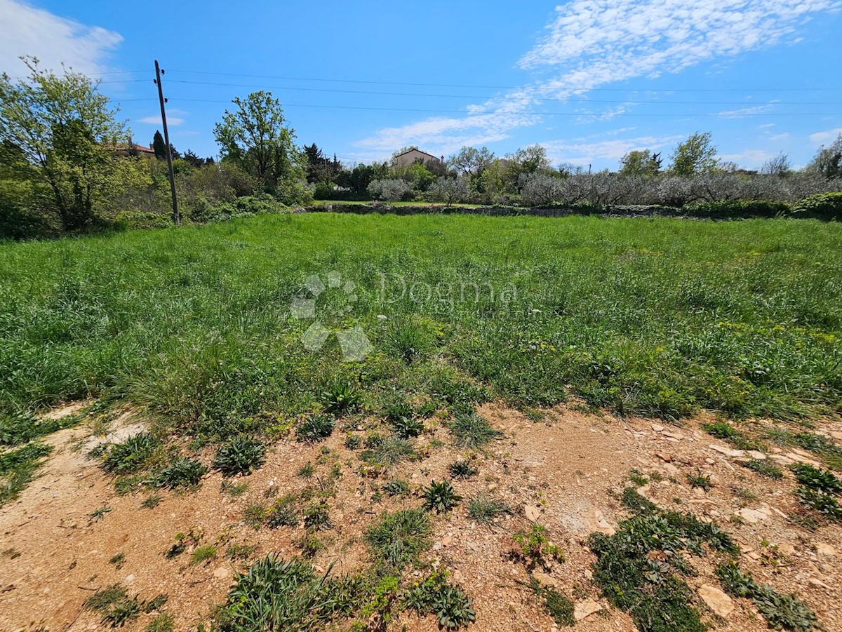 Terreno Kavran, Marčana, 1.542m2