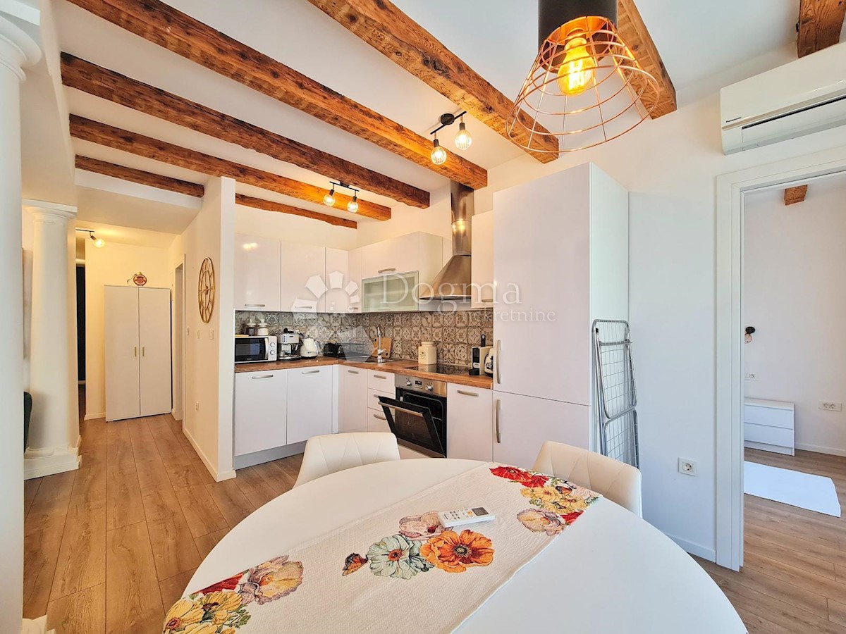 Allogio Centar, Rijeka, 74,85m2