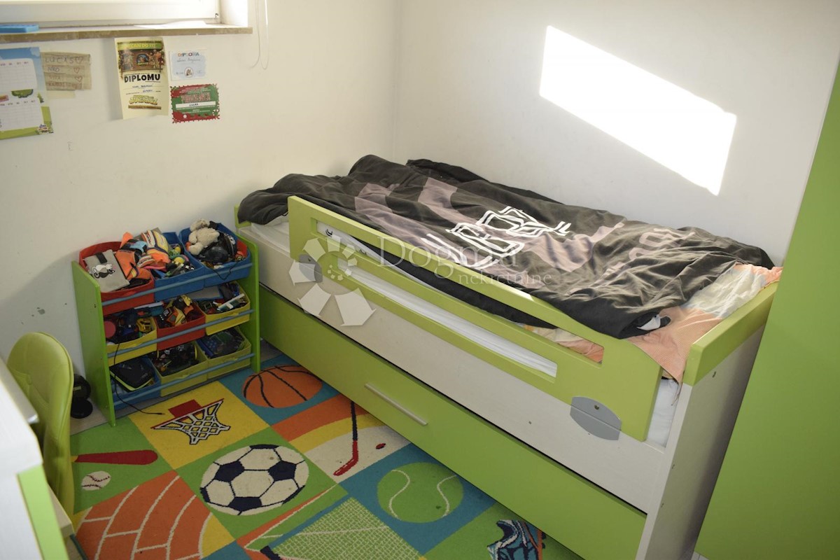 APPARTAMENTO FAMIGLIARE E CASA IN OTTIMA POSIZIONE