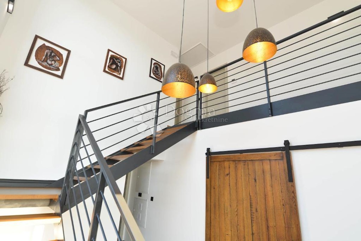 Casa Poljica Brig, Nin, 300m2