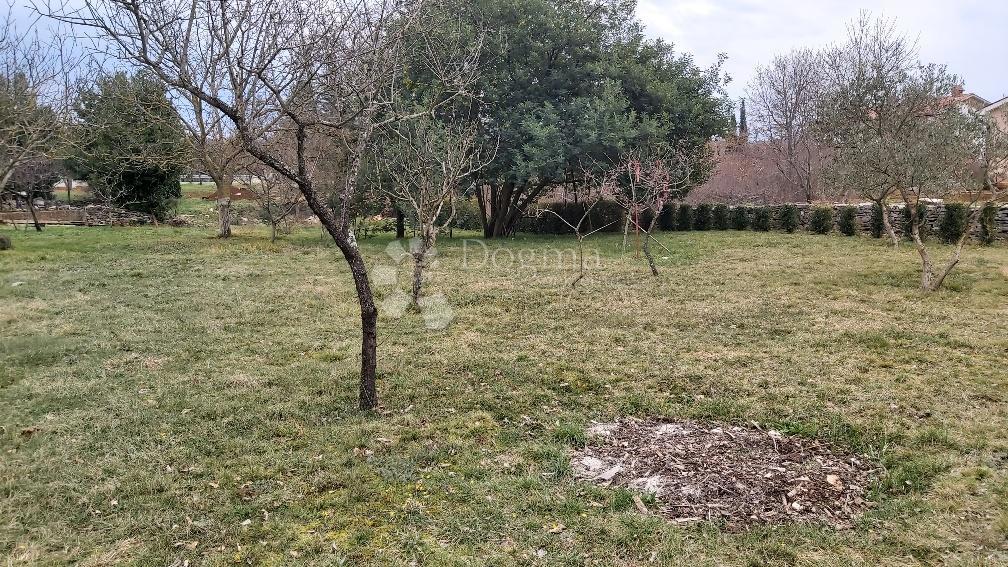 Terreno Labin, 1.606m2