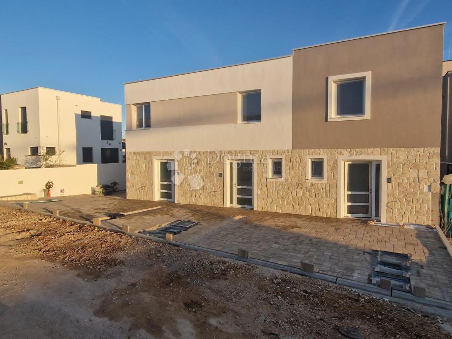 Allogio Mandre, Kolan, 57m2