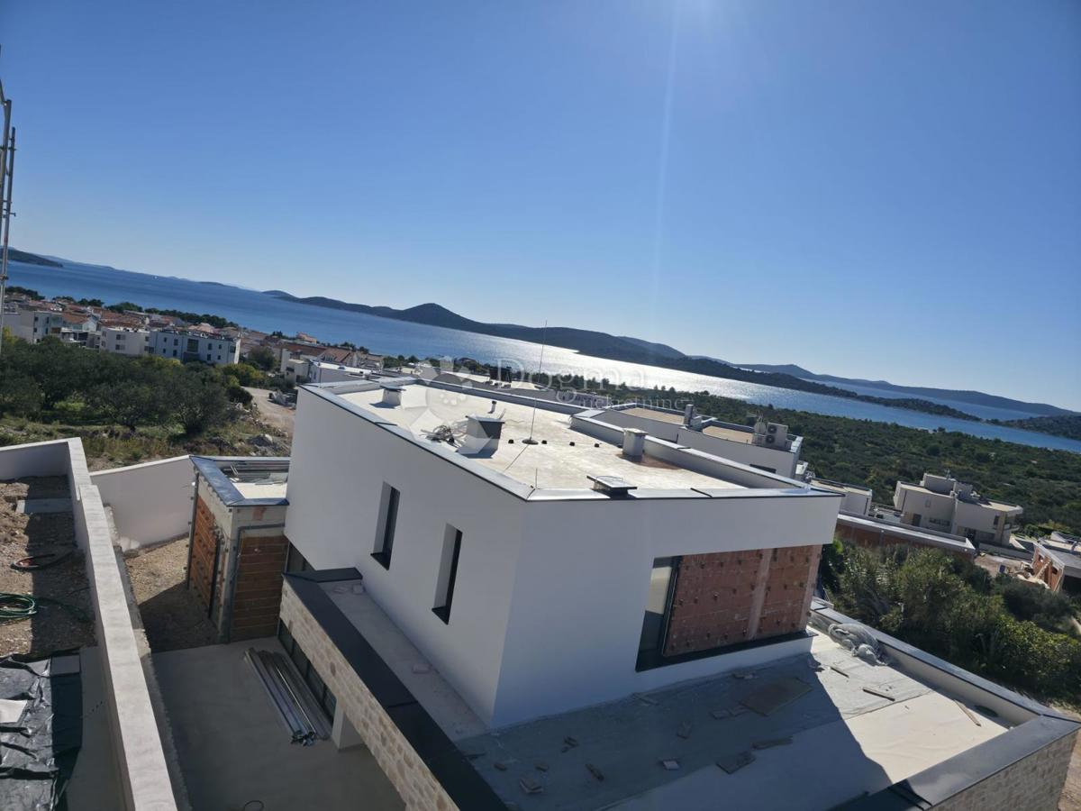 Casa Vodice, 374,95m2