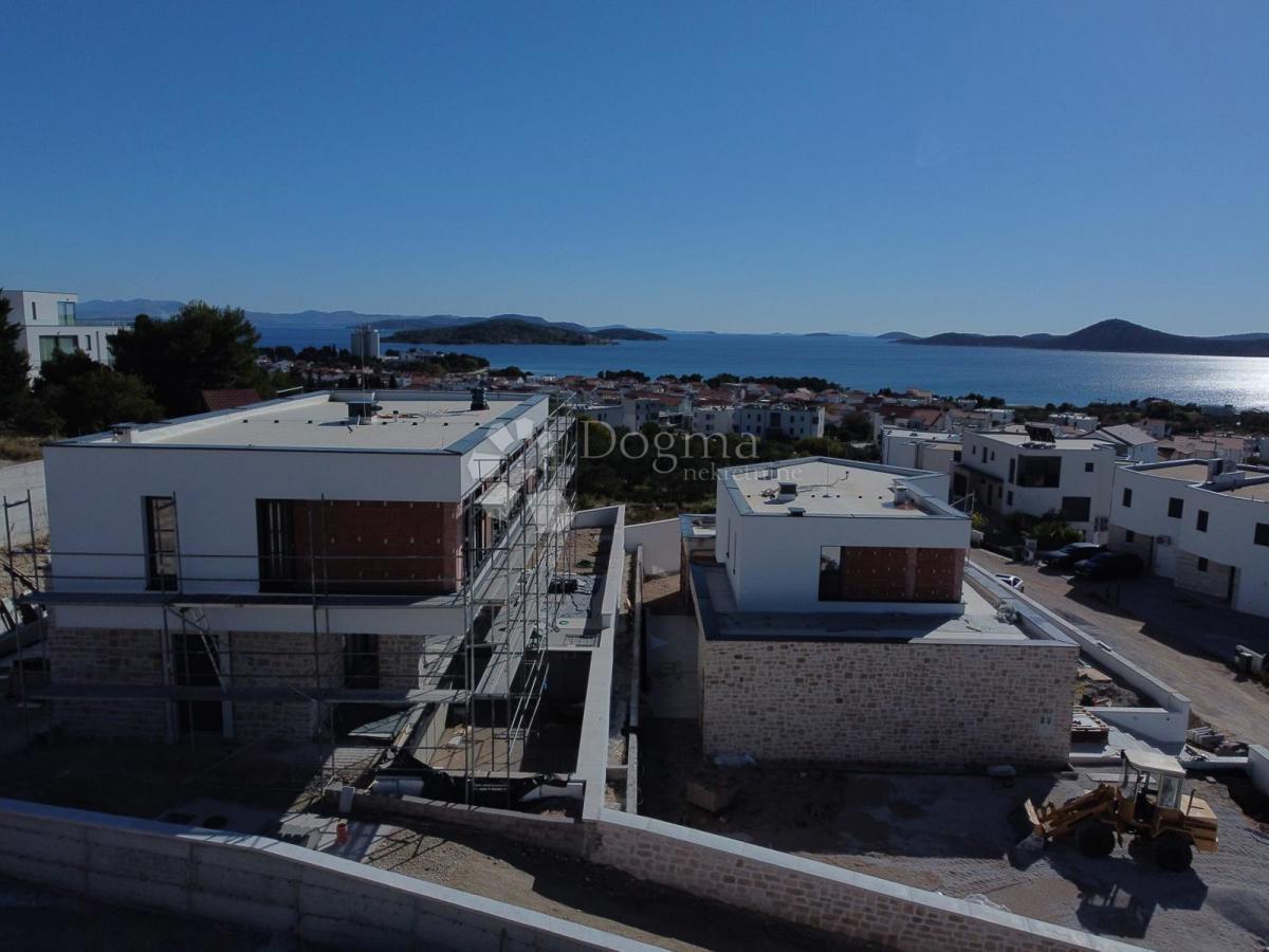 Casa Vodice, 374,95m2