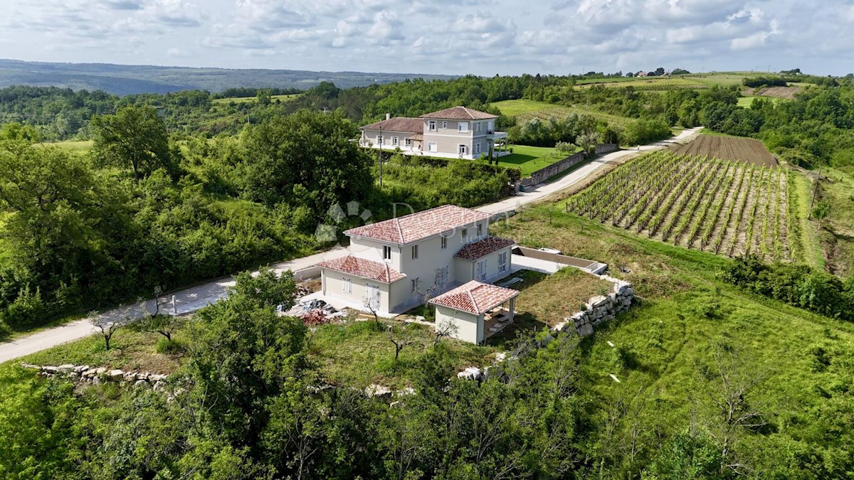 Casa Bijele Zemlje, Grožnjan, 197,89m2