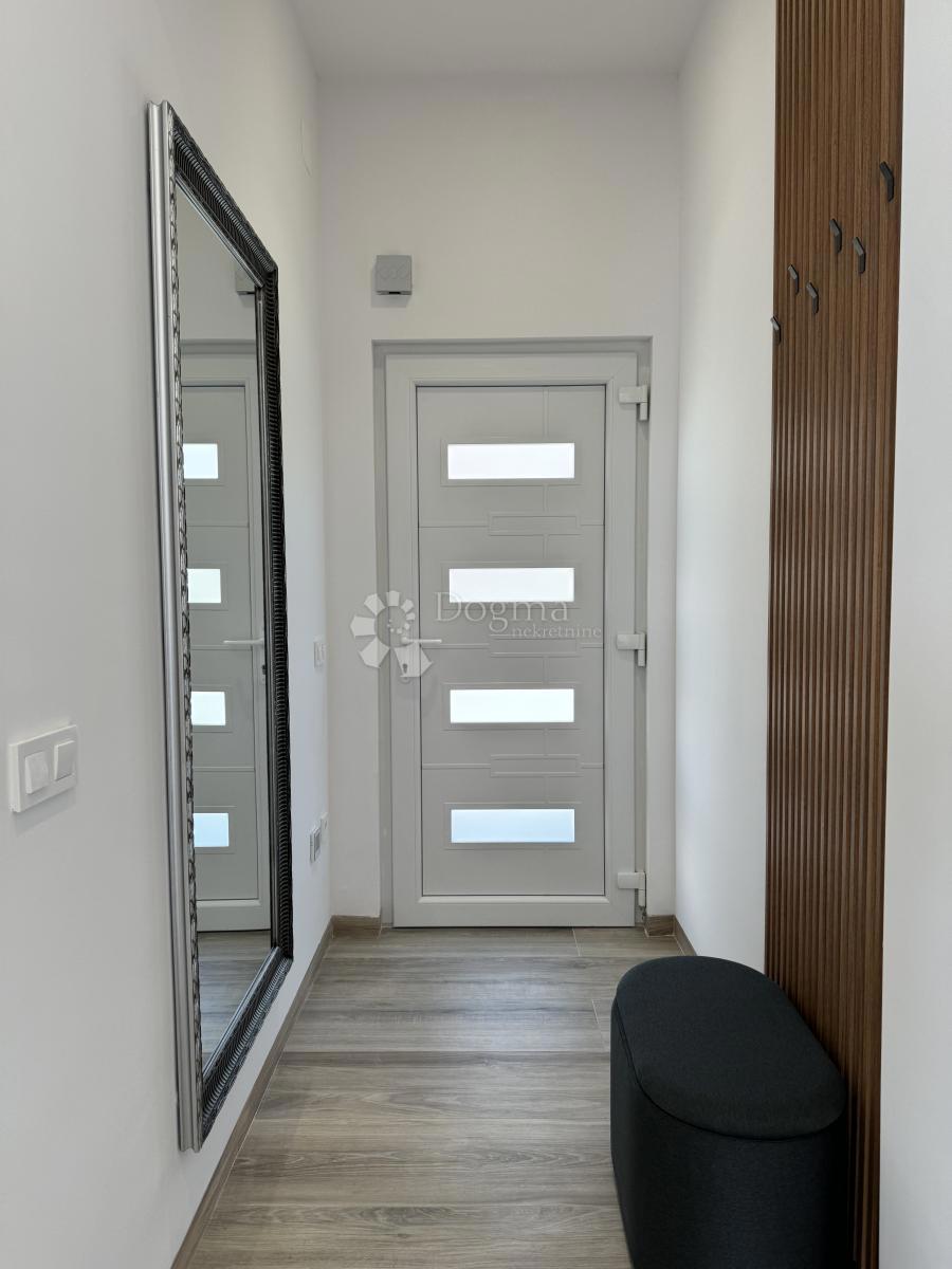 Appartamento Maslenica, Jasenice, 56m2