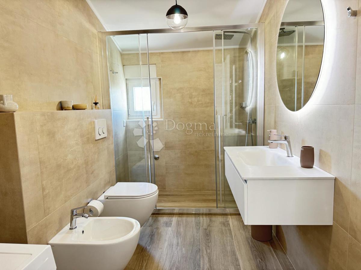 Appartamento Maslenica, Jasenice, 56m2