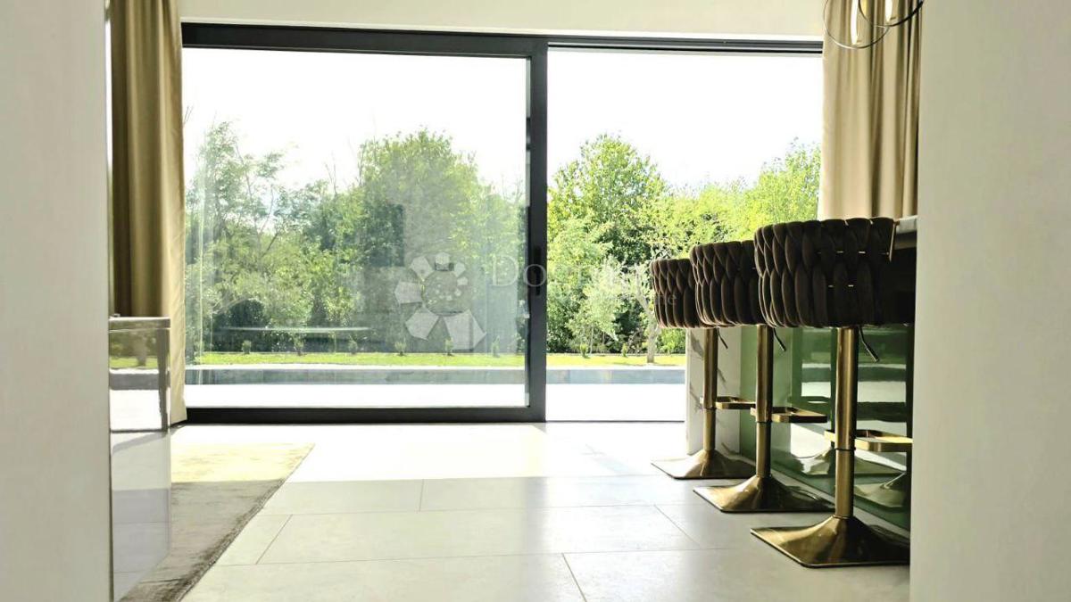 Casa Nedešćina, Sveta Nedelja, 176,15m2