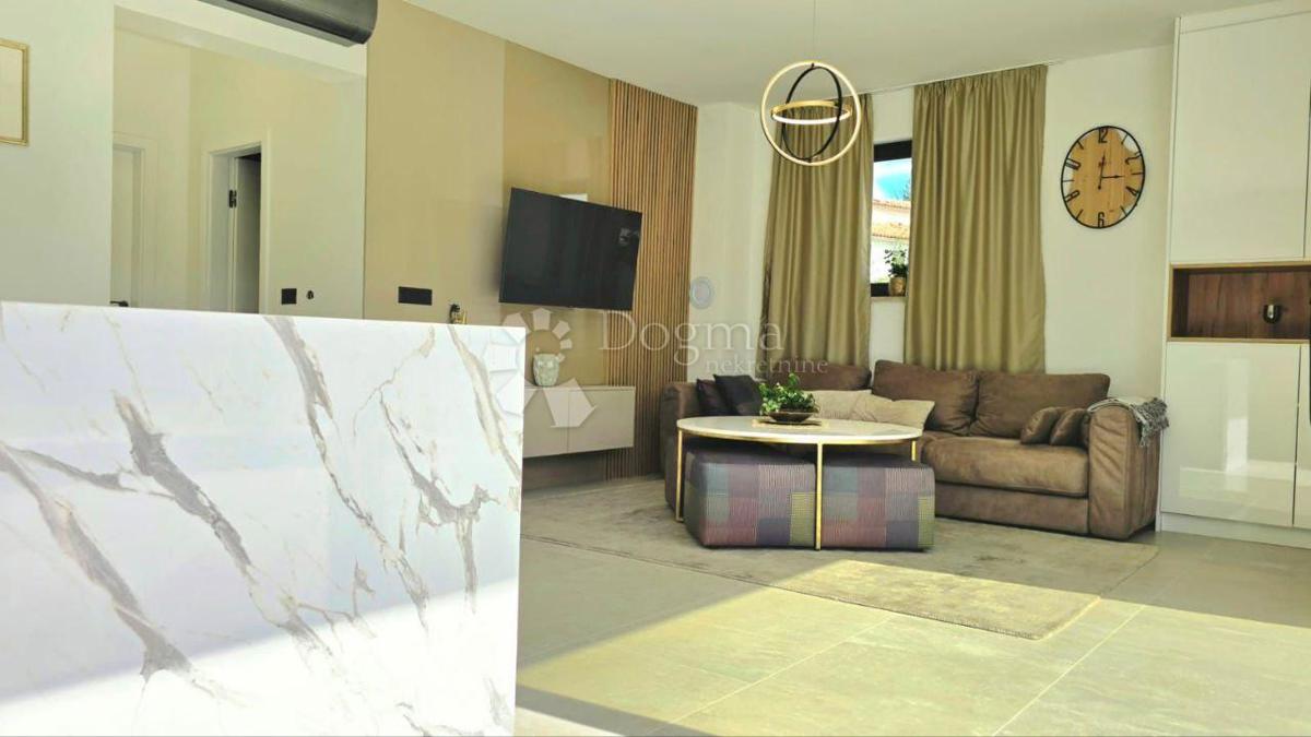 Casa Nedešćina, Sveta Nedelja, 176,15m2