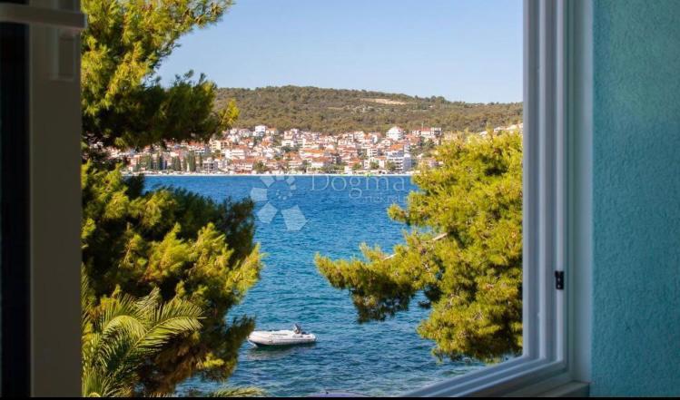 Casa Okrug Gornji, Okrug, 184m2