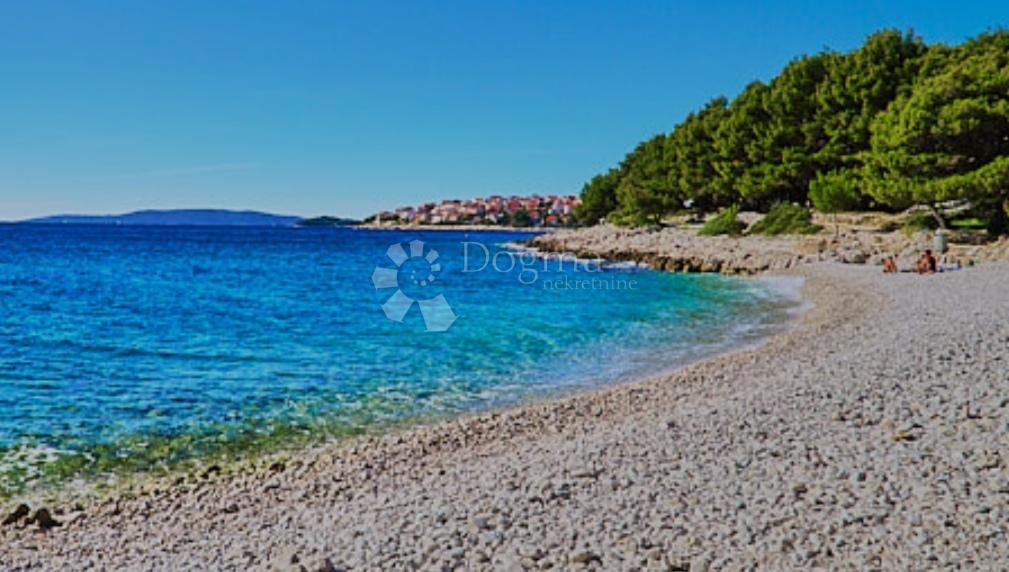 Casa Okrug Gornji, Okrug, 184m2