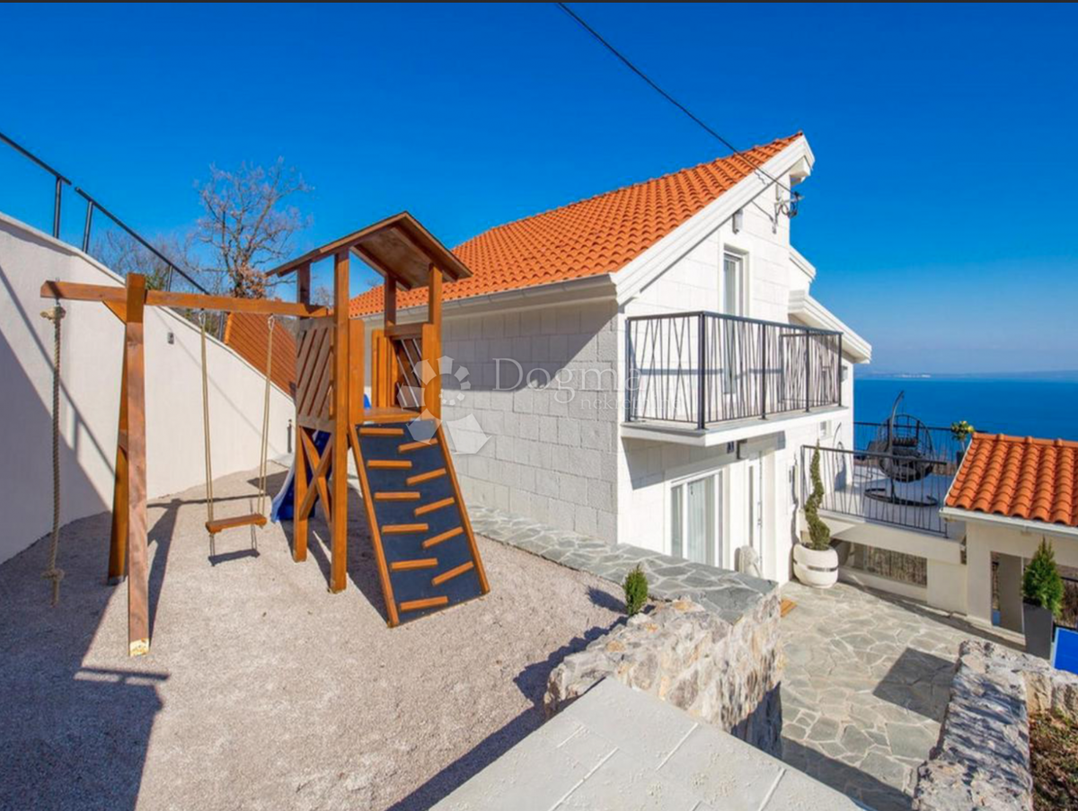 Casa Poljane, Opatija - Okolica, 180m2