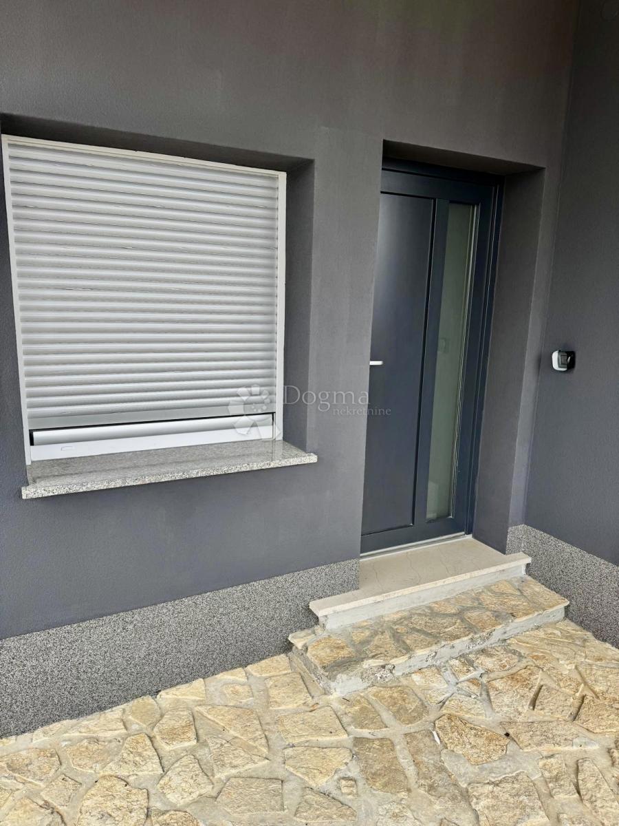 Casa Viškovo, 240m2