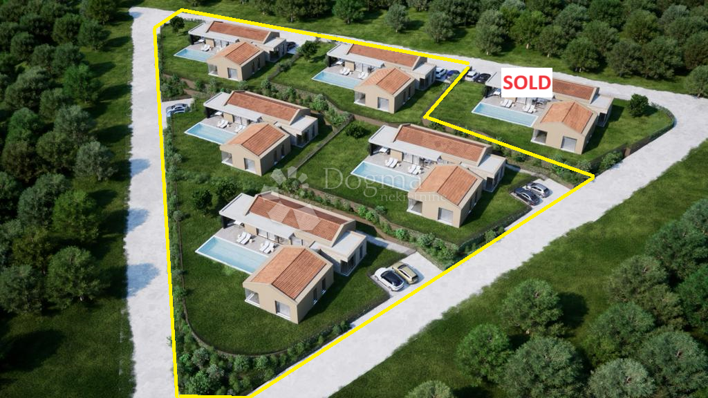 TERRENO PER INVESTIMENTO A BUJA CON PROGETTO DI 5 VILLE CON VISTA