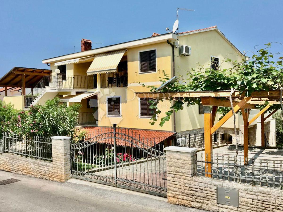 Casa Pješčana Uvala, Medulin, 450m2